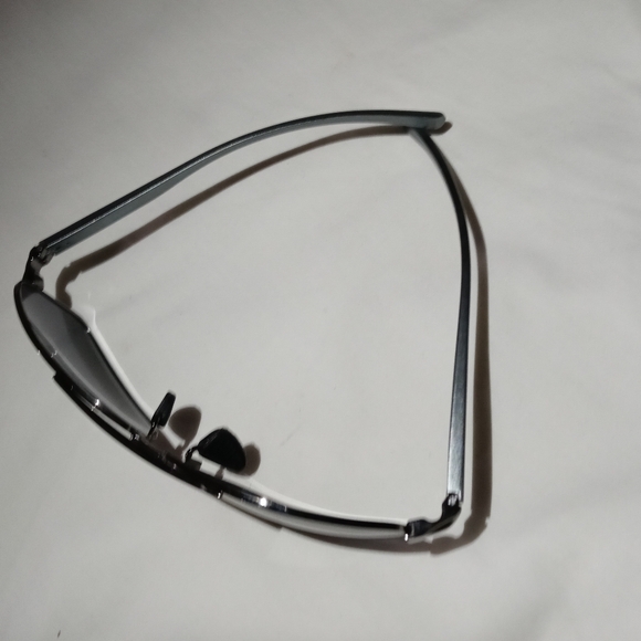 Sungait Ultra Lightweight Polarized Sunglasses UV400 Protection - Picture 5 of 9